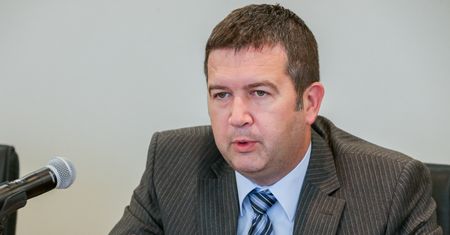 Czech chciał się układać z Rosjanami. W tle milion szczepionek Sputnik