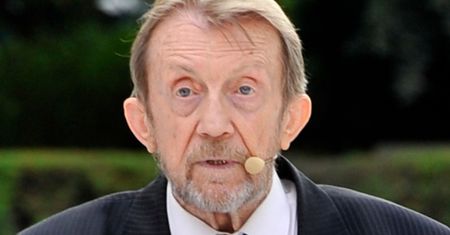 86-letni Edward Linde-Lubaszenko żegna się ze sceną: "Przeżyłem cztery małżeństwa i 1500 romansów"