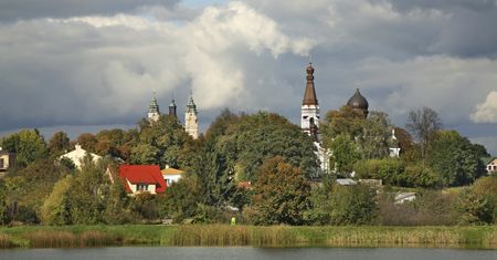Trzy świątynie, trzy kultury i jedna historia. Miasto, które wciąż zadziwia