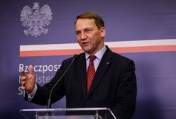 Ponad 50 ambasadorów odwołanych. Sikorski podjął decyzję