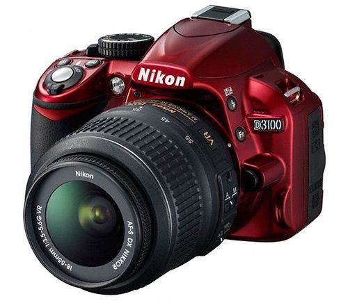 Nikona D3100 Red - bok i przód