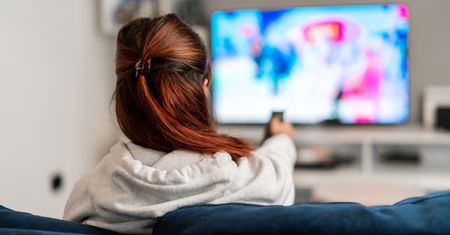 Najbardziej prądożerne telewizory. Nowoczesne, a potrzebują małej elektrowni