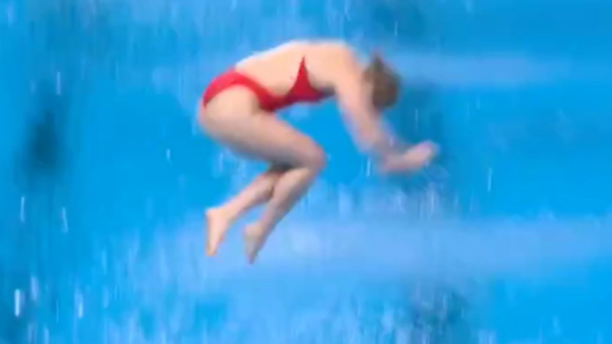 Alison Gibson podczas nieudanego skoku