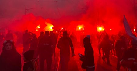 Jest najnowsze potwierdzenie. Tyle osób zatrzymała policja na marszu [RELACJA NA ŻYWO]