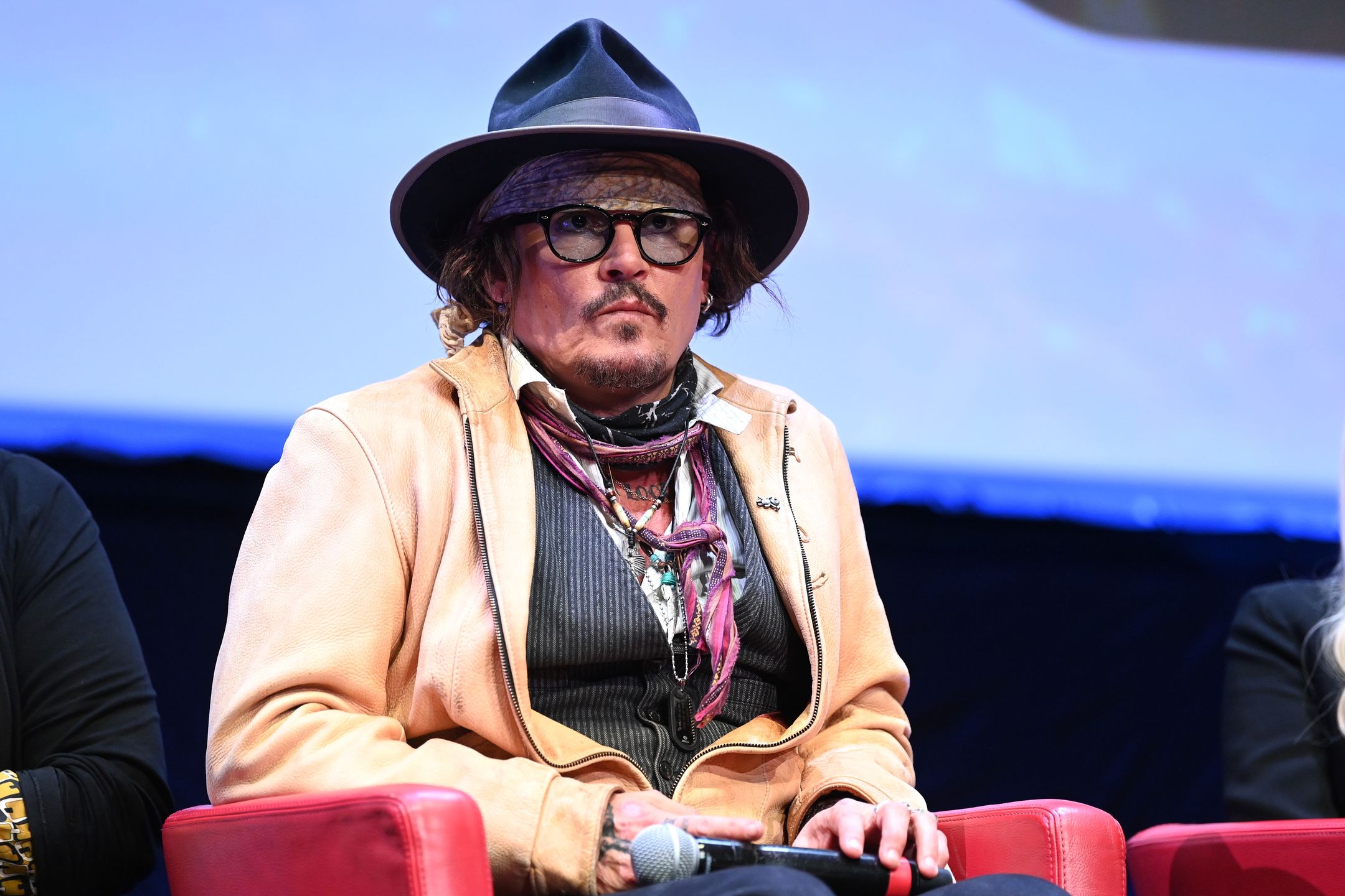 Trwa "proces dekady". Johnny Depp wybuchł śmiechem na sali 