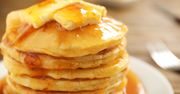 Amerykańskie pancakes. Puszyste placuszki, które można jeść na okrągło!