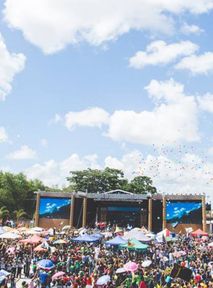 Maximum fun at the "Beach, Please!" festival. Full campsites, sold-out accommodation and good music