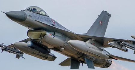 Dron zniszczony na Łotwie. Przekroczył granicę od strony Białorusi