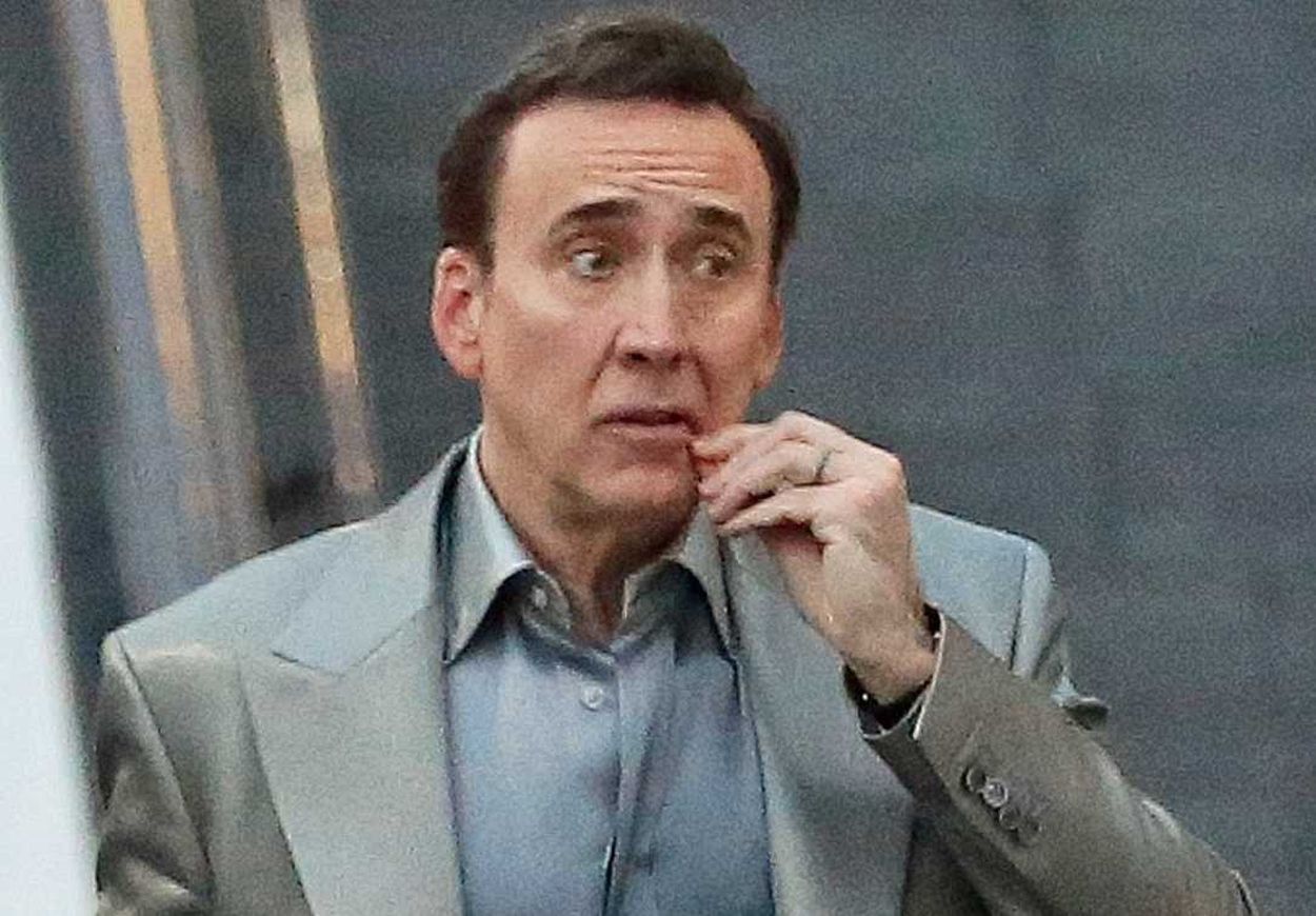 Nicolas Cage opuszcza restaurację z młodszą o trzy dekady żoną u boku