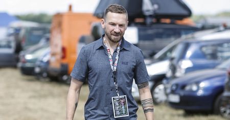 Przemek Kossakowski o przebywaniu w samotności. "Nie mam z tym problemu"
