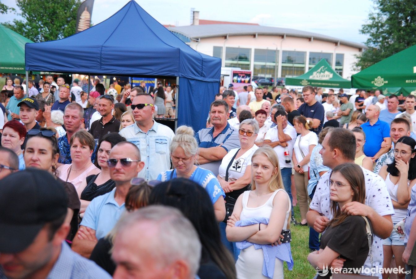 IX Powiatowo-Gminny Festiwal Zespołów Weselnych w Boniewie