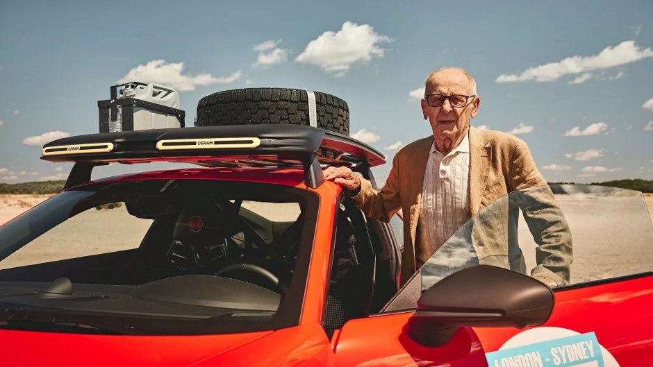 Sobiesław Zasada i Porsche 911 Dakar RED58 Special