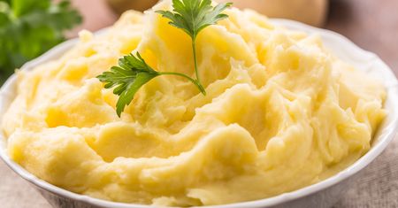 Dodaję do ziemniaków zamiast masła i śmietany. Puree wychodzi kremowe i puszyste jak nigdy