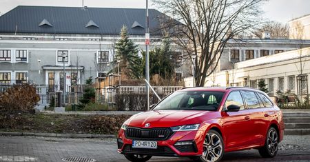 Test: Škoda Octavia Combi RS iV - ekologiczno-sportowy kompromis nie do końca się sprawdził
