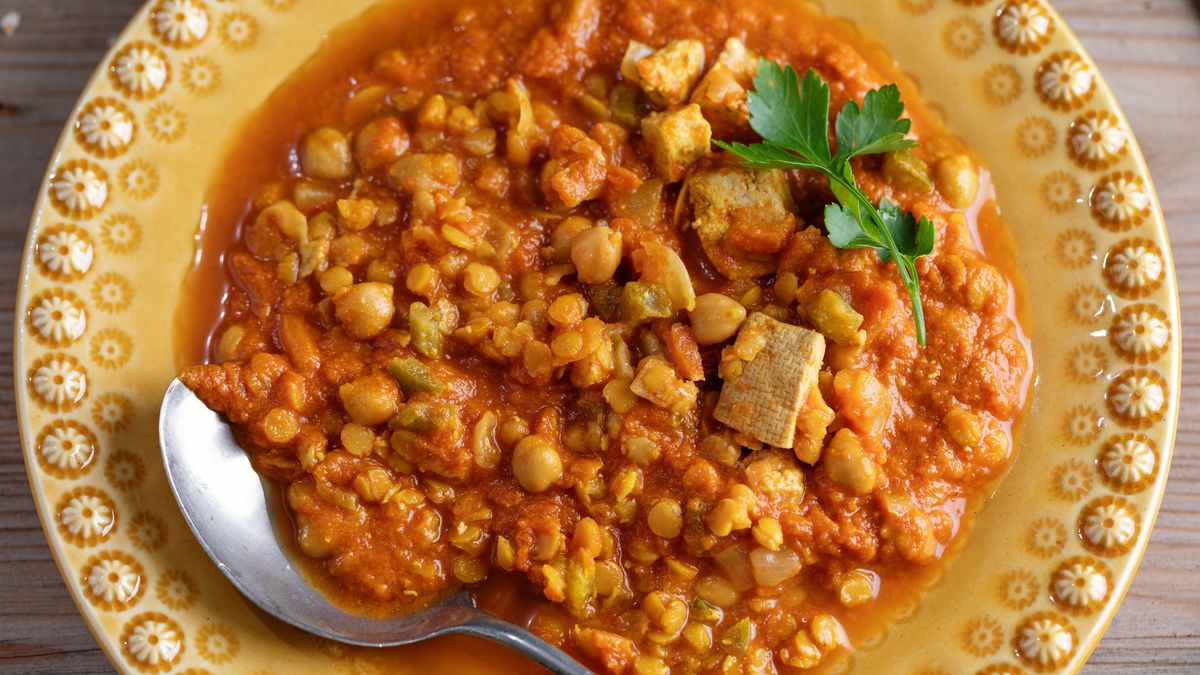 Roślinna, aromatyczna zupa