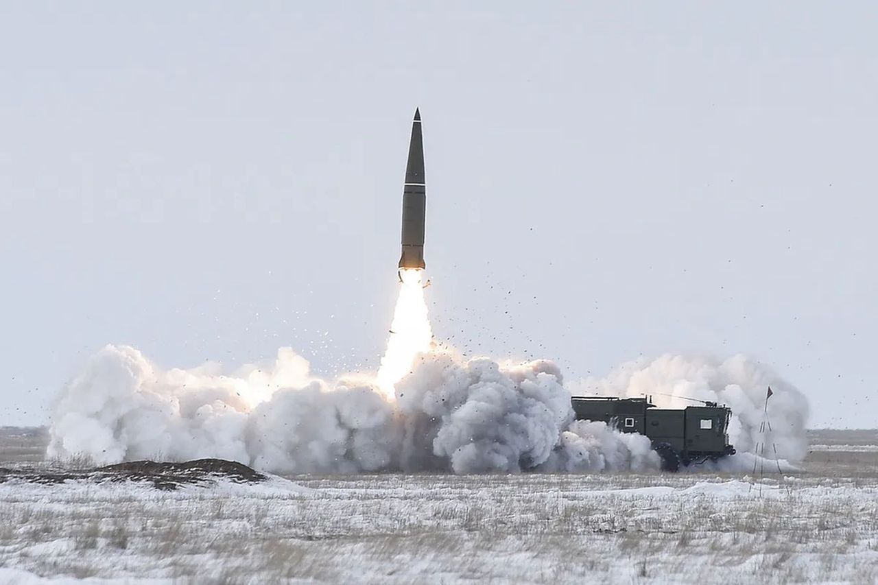 Russia's missile barrage tests Ukraine's strained air defenses