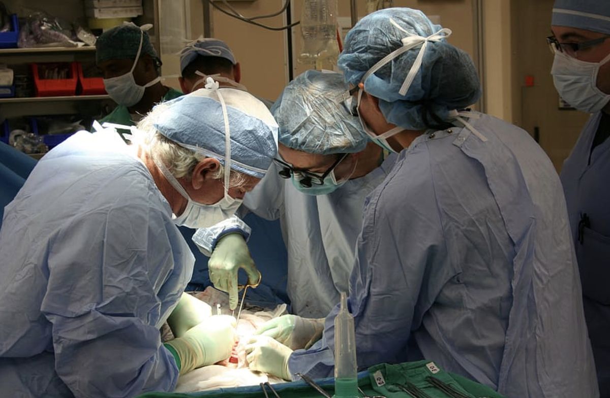 Szybkie komercyjne operacje transplantologiczne w Chinach to najczęściej efekt "grabieży narządów"