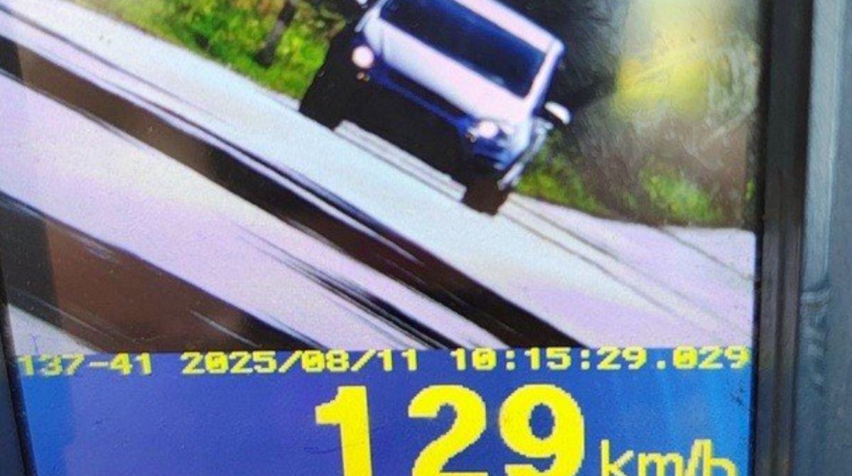Kotlinki: Pędzili autami w terenie zabudowanym. Złapali ich policjanci