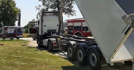 Wysiadł z ciężarówki. Po chwili już nie żył