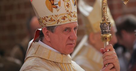 Abp Andrzej Dzięga nie ustąpił ze stanowiska po skandalu pedofilskim. Otrzyma nagrodę na KUL