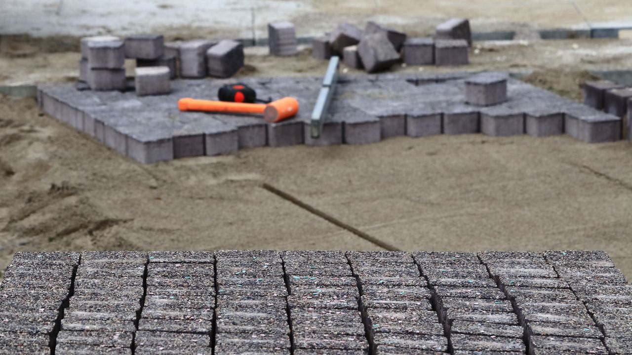 Złoczew: Chodnik wzdłuż drogi wojewódzkiej będzie jak nowy