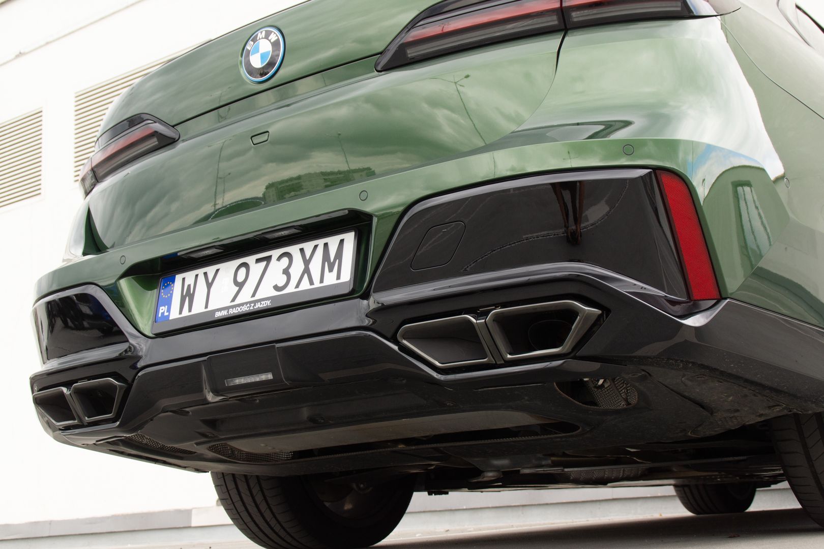 BMW M760e xDrive