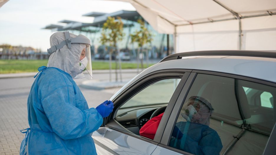 Koronawirus. Ponad 4 tys. zakażeń w Polsce. We Wrocławiu przybyło 92 chorych, 4 osoby zmarły