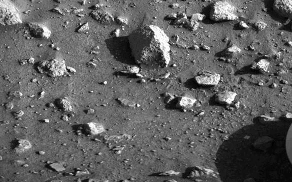 Meteoryt z Marsa ma 4 mld lat. Naukowcy odkryli w nim ślady potencjalnego życia
