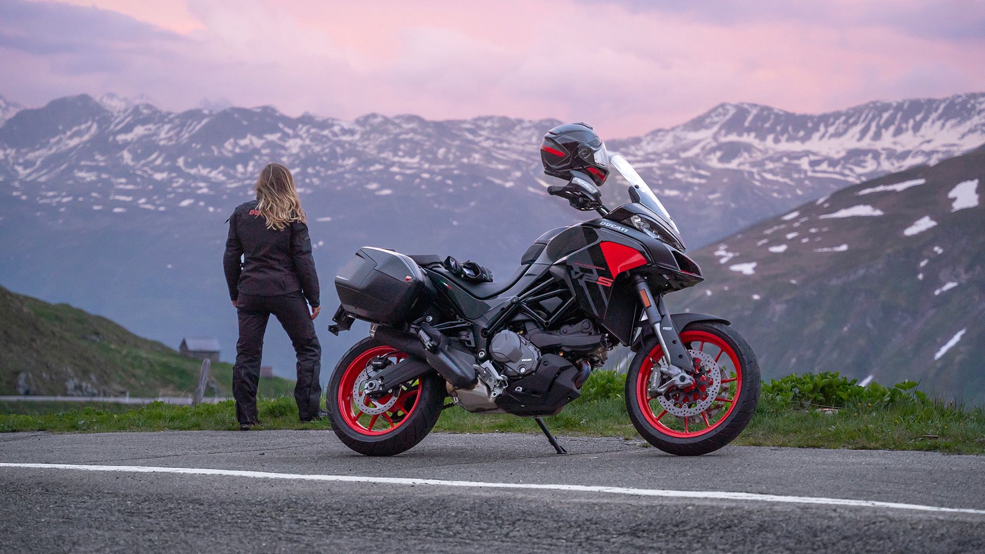 Ducati Multistrada V2 S