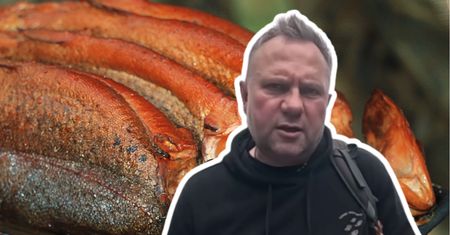 Strzelczyk pokazał, jakie ryby dostał nad polskim morzem. "Tym powinien się zająć sanepid"