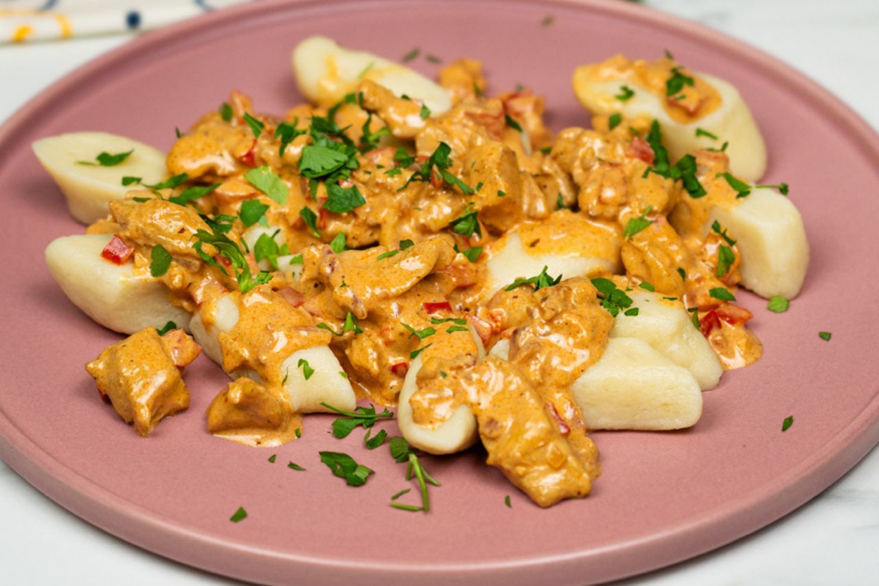 Polej kopytka tym sosem, a cała rodzina poprosi o dokładkę