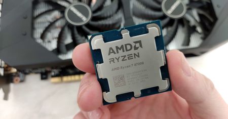 Test procesora AMD Ryzen 7 8700G. Mocarna grafika w pakiecie