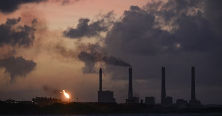 Oceniają plan Trumpa na ropę z Wenezueli. Użyli jednego określenia