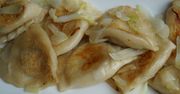 Amerykanie uwielbiają ruskie pierogi. Ale wcale nie dodają do nich białego sera, inny składnik bardziej im pasuje