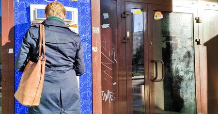 Euronet wprowadził zmiany w bankomatach. Trzeba uważać, żeby nie zapłacić
