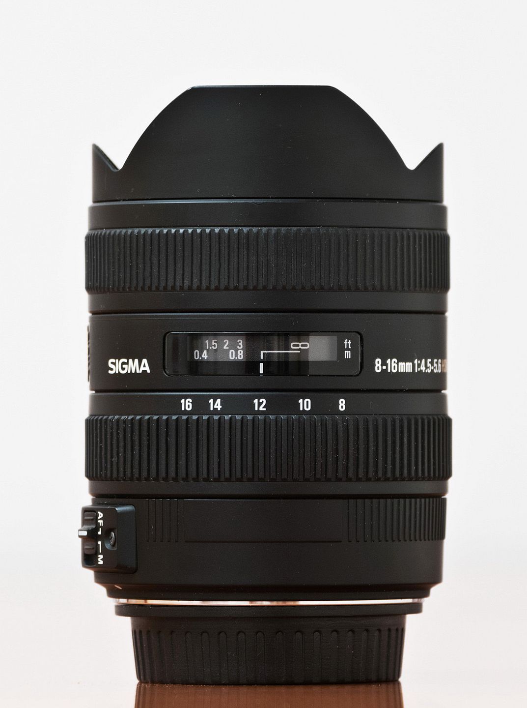 Sigma 8-16 mm f/4.5-5.6 DC HSM - stare, ale jare i rekordowo szerokie szkło APS-C [test] 4