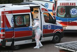 Wrocław. Koszmar pod szpitalem. 87-latka czekała w karetce 8 godzin bez wody i jedzenia