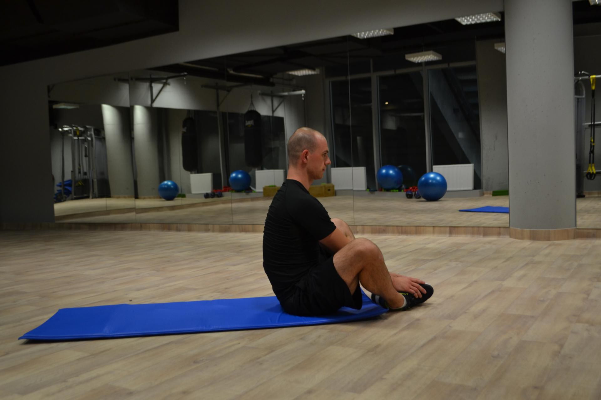 Sit-up – część trzecia. Autor: Grzegorz Wichrzycki