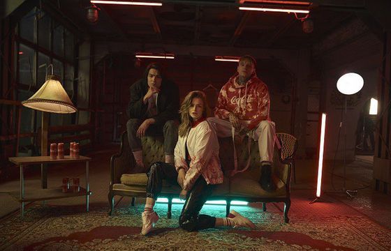 Local Heroes przygotowało kolekcję inspirowaną Coca-Colą