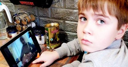 Tego muszą uczyć się dzieci. Smutną rzeczywistość zgotował im Putin