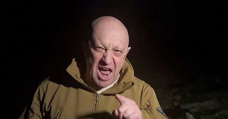 W co gra Prigożyn? Ekspert o wulgarnej tyradzie szefa wagnerowców