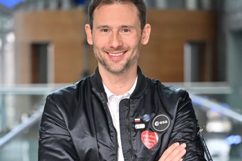 Sławosz Uznański-Wiśniewski wspiera 34. Finał WOŚP. Jego aukcja to nie lada gratka dla fanów kosmosu