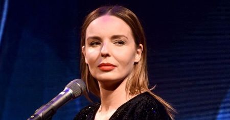 Agnieszka Włodarczyk tłumaczy, dlaczego wyjechała z Polski w ciąży: "Tam mogłam DECYDOWAĆ O SOBIE. Miałam tu zostać i się bać?"