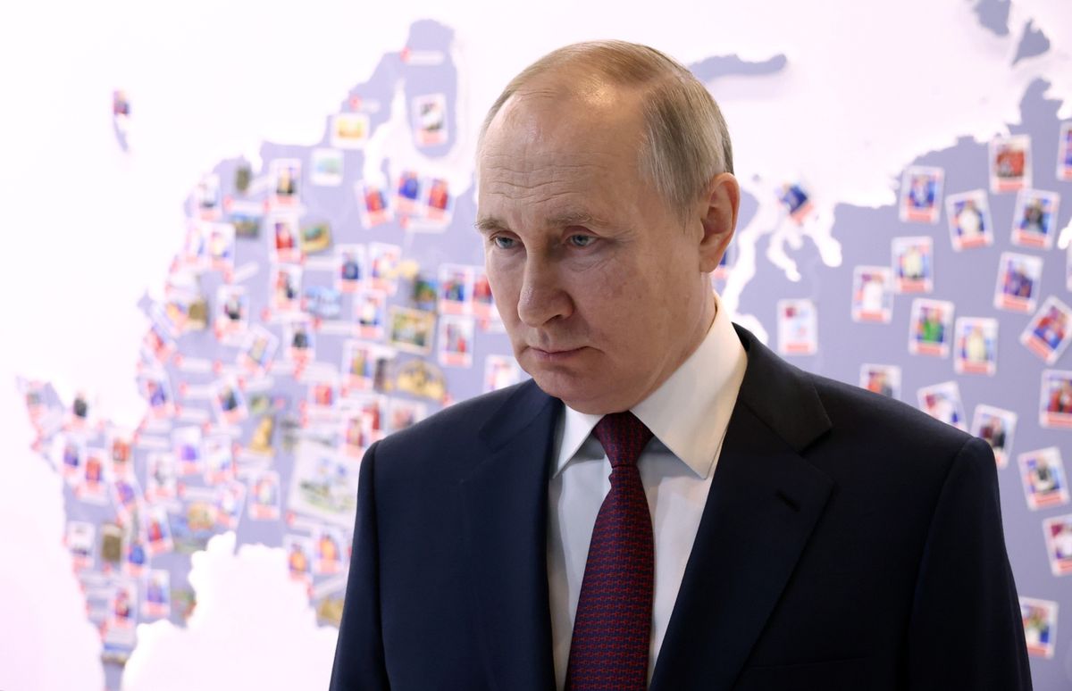 Władimir Putin jest izolowany. Nie zna prawdziwego obrazu wojny