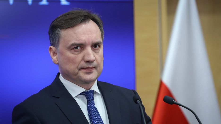 Minister Ziobro o walce z mi?dzynarodow? przest?pczo?ci? narkotykow?
04.04.2023 Warszawa briefing prasowy Ministra Sprawiedliwosci dot. walki z przestepczoscia narkotykowa, fot. Tomasz Jastrzebowski/REPORTER
n/z: Zbigniew Ziobro
Tomasz Jastrzebowski/REPORTER