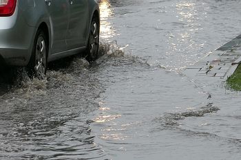 Rekordowa ulewa może uderzyć w Polskę. Klimatolodzy ostrzegają