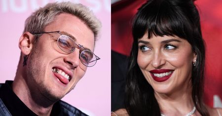 Dakota Johnson ma "NAJLEPSZY SEKS W ŻYCIU" z Machine Gun Kellym?! Przyjaciółki ujawniają jej pikantne zwierzenia: "Nie mogą się sobą nasycić"