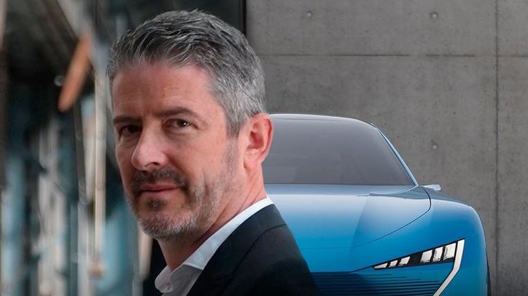 Vidal pracował w PSA od 1996 roku.