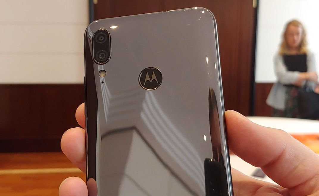 Motorola Moto E6 Plus oficjalnie. Nowy budżetowiec Motoroli 2