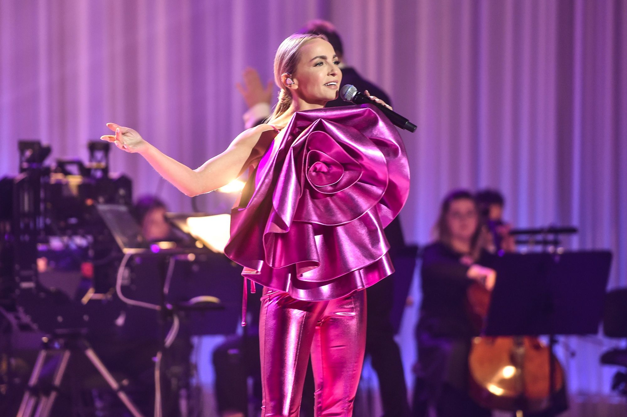  Anna Wyszkoni, Koncert walentynkowy z Polsatem, luty 2021, 